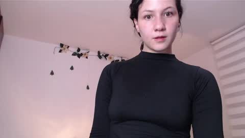 Snapshot of jane_r chatting on December 2024 02:35:02 AM Jane online show from December 2024 02:35:02 AM