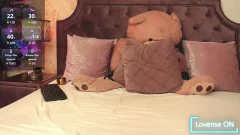 JaneDevine online show from March 2026 06:41:02 AM