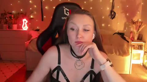 Snapshot of janegrey11 chatting on February 2025 09:20:02 PM Jane online show from February 2025 09:20:02 PM