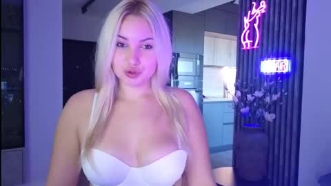 Snapshot of janemiss chatting on October 2025 02:08:01 PM Jane online show from October 2025 02:08:01 PM