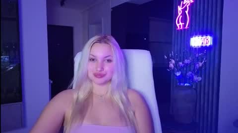 Snapshot of janemiss chatting on October 2025 11:05:01 PM Jane online show from October 2025 11:05:01 PM