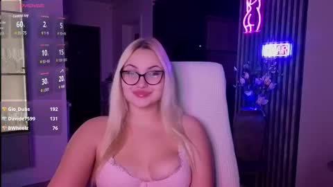 Snapshot of janemiss chatting on November 2025 11:04:01 PM Jane online show from November 2025 11:04:01 PM