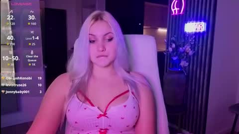 Snapshot of janemiss chatting on December 2025 04:05:01 PM Jane online show from December 2025 04:05:01 PM