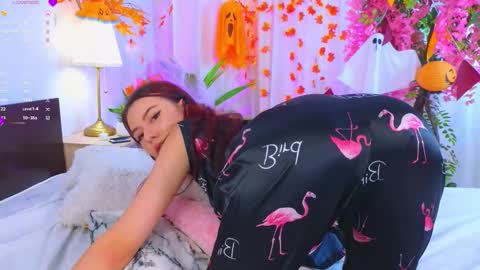 Jenifer online show from November 2025 07:44:02 AM