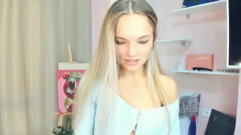 Snapshot of janewirtz chatting on October 2025 06:12:01 AM Hi Im Alice and here youll find something online show from October 2025 06:12:01 AM