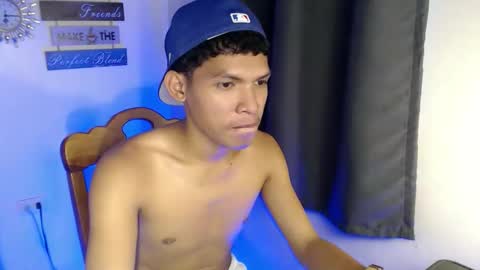 janlloyd04 online show from September 2025 05:56:01 AM