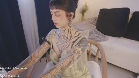 Snapshot of janne_maybe chatting on October 2025 02:37:02 PM jmaybe e online show from October 2025 02:37:02 PM