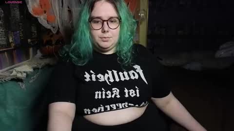 Snapshot of jannet_star chatting on November 2025 01:37:01 AM Jannet online show from November 2025 01:37:01 AM