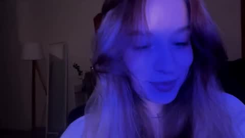 Janni online show from October 2025 06:45:02 PM