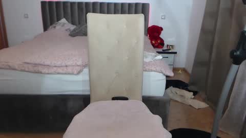 jaqueline88 online show from December 2024 07:17:01 AM