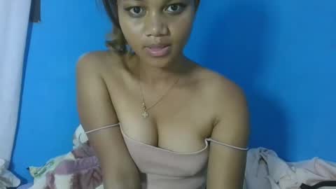 JarevavaX online show from January 2025 12:56:01 PM