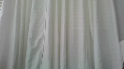 JarevavaX online show from December 2025 04:07:02 AM