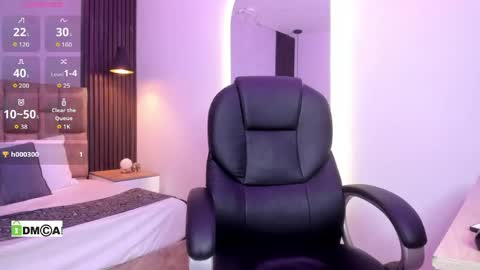 Jasmin  online show from June 2026 06:23:02 PM