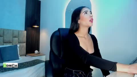 Jasmin  online show from June 2026 12:03:02 PM