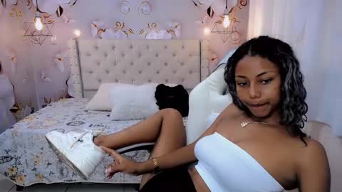 Snapshot of jasmin_brunette_ chatting on January 2025 04:38:01 PM Jasmin online show from January 2025 04:38:01 PM