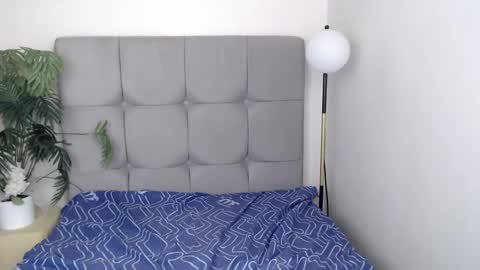 jasmin online show from February 2025 04:44:02 AM