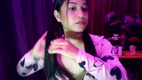 Snapshot of jasmine_arousal chatting on May 2026 02:06:01 AM JASMINE online show from May 2026 02:06:01 AM