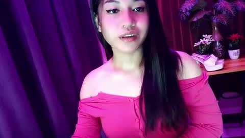 Snapshot of jasmine_arousal chatting on June 2026 01:50:02 AM JASMINE online show from June 2026 01:50:02 AM