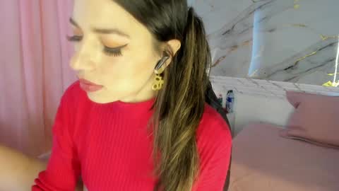 Snapshot of jasmine_hyper_1 chatting on December 2024 05:08:02 PM Jas online show from December 2024 05:08:02 PM