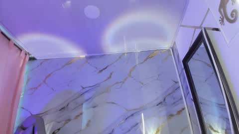 Snapshot of jasmine_hyper_1 chatting on February 2025 05:42:01 PM Jas online show from February 2025 05:42:01 PM