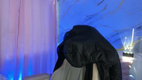 Snapshot of jasmine_hyper_1 chatting on March 2025 03:04:01 PM Jas online show from March 2025 03:04:01 PM