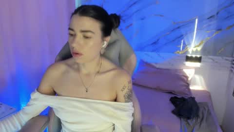 Snapshot of jasmine_hyper_1 chatting on March 2025 05:35:02 PM Jas online show from March 2025 05:35:02 PM