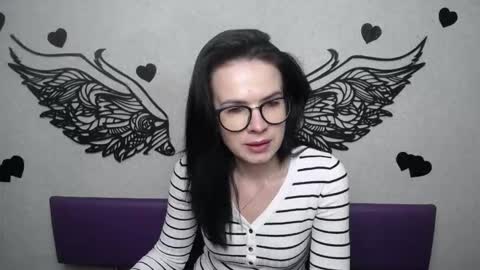 JasmineKouch online show from September 2025 05:27:01 PM