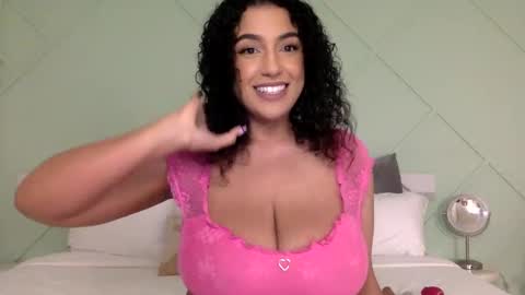 Snapshot of jasminexmarie chatting on February 2025 02:19:01 AM Jasmine Marie online show from February 2025 02:19:01 AM