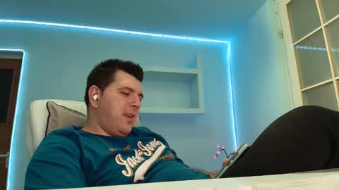 Snapshot of jasonjacks8 chatting on November 2025 07:07:01 AM JasonJacks online show from November 2025 07:07:01 AM