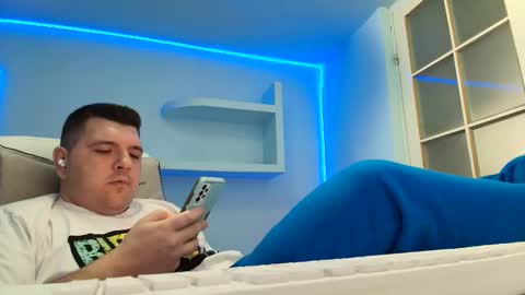 Snapshot of jasonjacks8 chatting on November 2025 06:51:02 AM JasonJacks online show from November 2025 06:51:02 AM