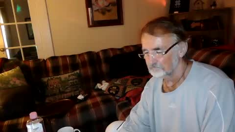 Snapshot of jasonreloaded694u chatting on December 2024 03:06:02 PM Jason online show from December 2024 03:06:02 PM