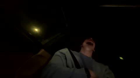 itshis10inchesforbitches online show from December 2025 01:33:02 AM