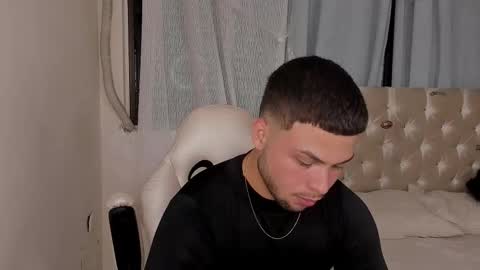 Snapshot of jasson_brown1 chatting on October 2025 03:51:02 AM JASSON BROWN online show from October 2025 03:51:02 AM