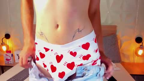 Snapshot of jasson_smit chatting on February 2025 01:50:02 PM J A S S O N online show from February 2025 01:50:02 PM
