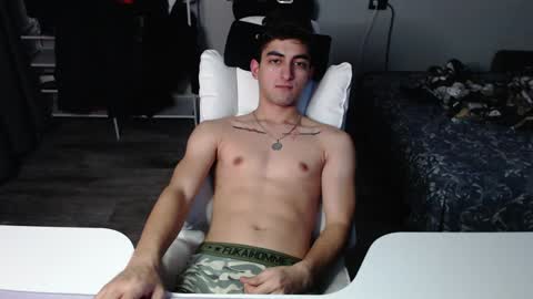 Snapshot of jastin_black chatting on December 2024 12:51:02 AM Jastin online show from December 2024 12:51:02 AM