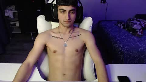 Snapshot of jastin_black chatting on December 2024 08:44:01 PM Jastin online show from December 2024 08:44:01 PM