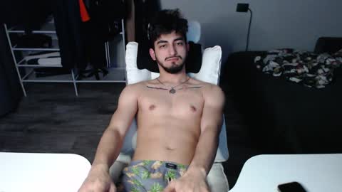 Snapshot of jastin_black chatting on February 2025 11:49:01 PM Jastin online show from February 2025 11:49:01 PM