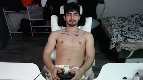 Snapshot of jastin_black chatting on February 2025 08:04:02 PM Jastin online show from February 2025 08:04:02 PM