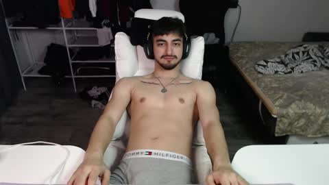 Snapshot of jastin_black chatting on February 2025 10:53:02 PM Jastin online show from February 2025 10:53:02 PM