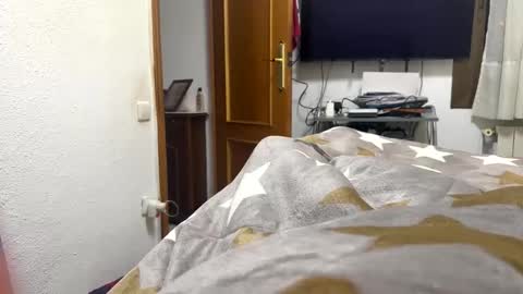 javibcn205764 online show from April 2026 04:00:01 AM