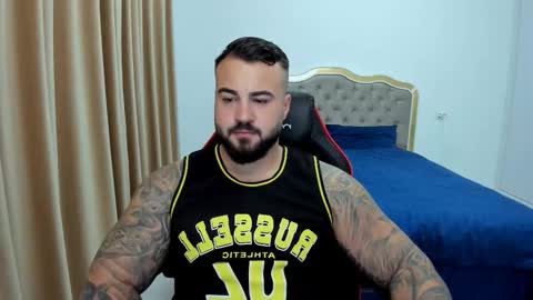  Javi  online show from September 2025 10:47:01 PM