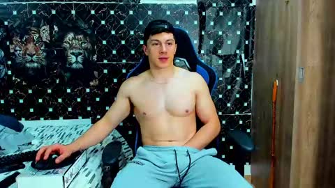 Javier online show from May 2026 06:00:01 AM