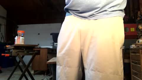 Jaws  online show from October 2025 04:11:01 AM