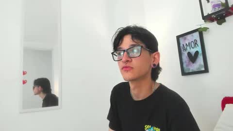 Snapshot of jax25_os chatting on October 2025 07:21:01 PM jax25_os online show from October 2025 07:21:01 PM