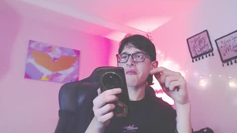 Snapshot of jax25_os chatting on November 2025 07:37:01 PM jax25_os online show from November 2025 07:37:01 PM