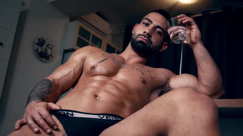 JaxonHunk online show from March 2025 08:11:01 PM
