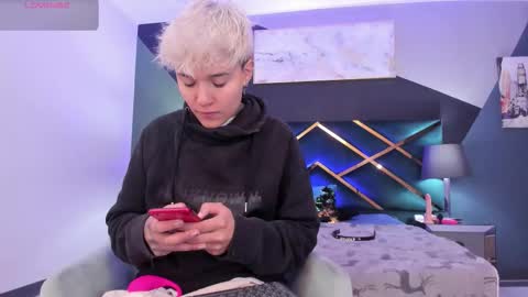 Snapshot of jaxwolf_ chatting on February 2026 03:39:01 AM JAX online show from February 2026 03:39:01 AM