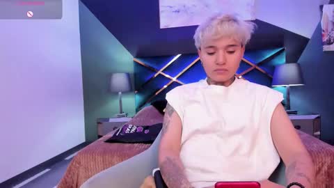 Snapshot of jaxwolf_ chatting on March 2026 04:19:01 AM JAX online show from March 2026 04:19:01 AM