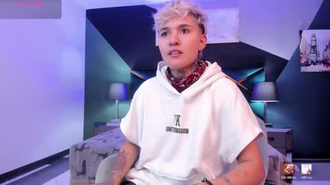 Snapshot of jaxwolf_ chatting on March 2026 03:54:01 AM JAX online show from March 2026 03:54:01 AM