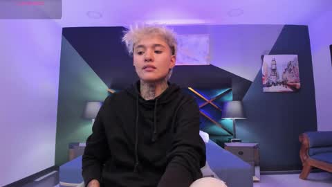 Snapshot of jaxwolf_ chatting on March 2026 03:44:01 AM JAX online show from March 2026 03:44:01 AM